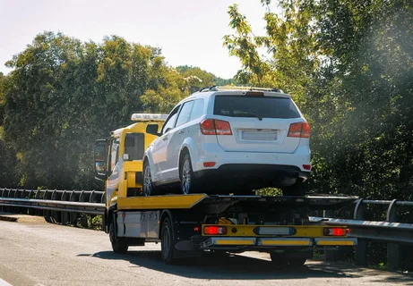 vehicle towing car