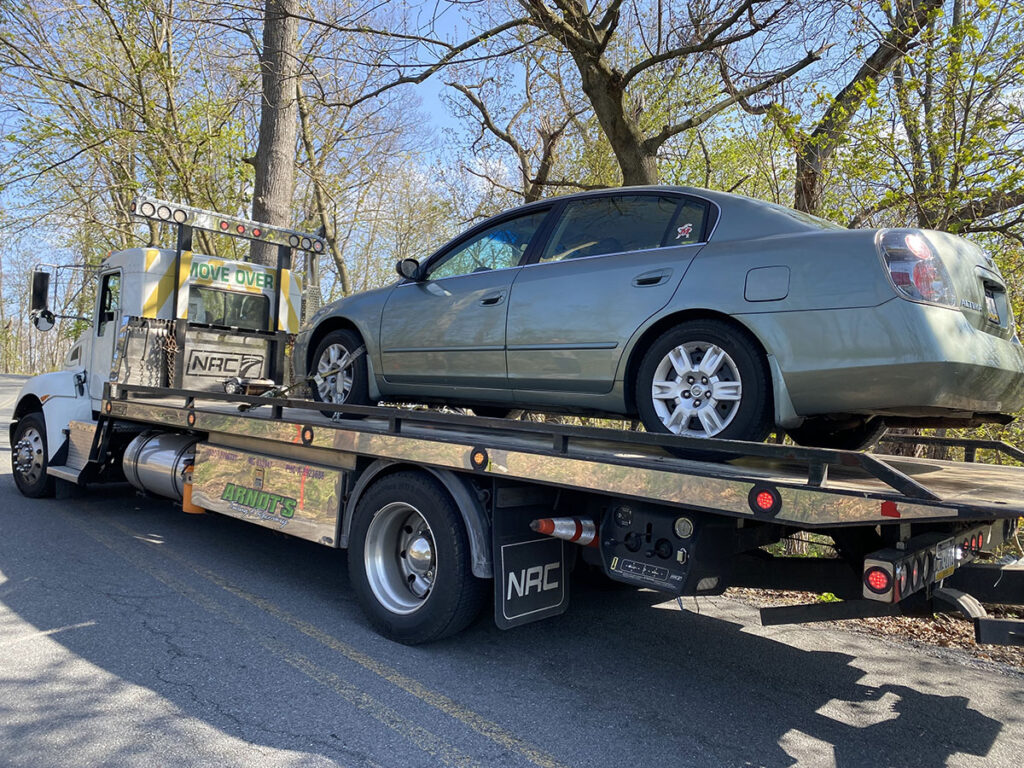 Professional Towing and Recovery Services